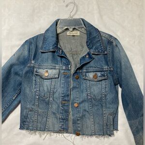 Madewell distressed jean jacket size M